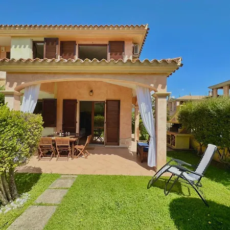 Domus Mirta Holiday home